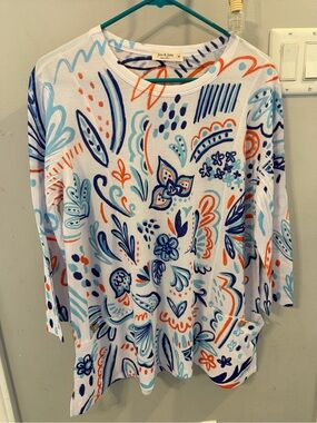 Jess And Jane Made in USA White Floral-Print Tunic with Blue and Orange Motif